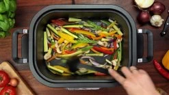 Crock-Pot 5-in-1 Multi Cooker - Slowcooker 5,6 Liter -Nieuw Keukengerei Winkel csc024 lifestyle saute 2 sml 1